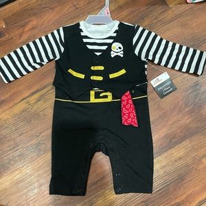 NWT Infant’s Pirate 1pc Coverall